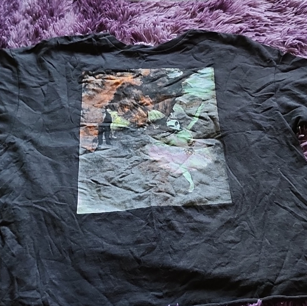 Alien shirt